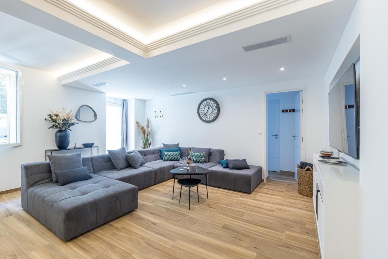 Apartment Luxury 3 Bdr Garden&parking - Angels' Garden *