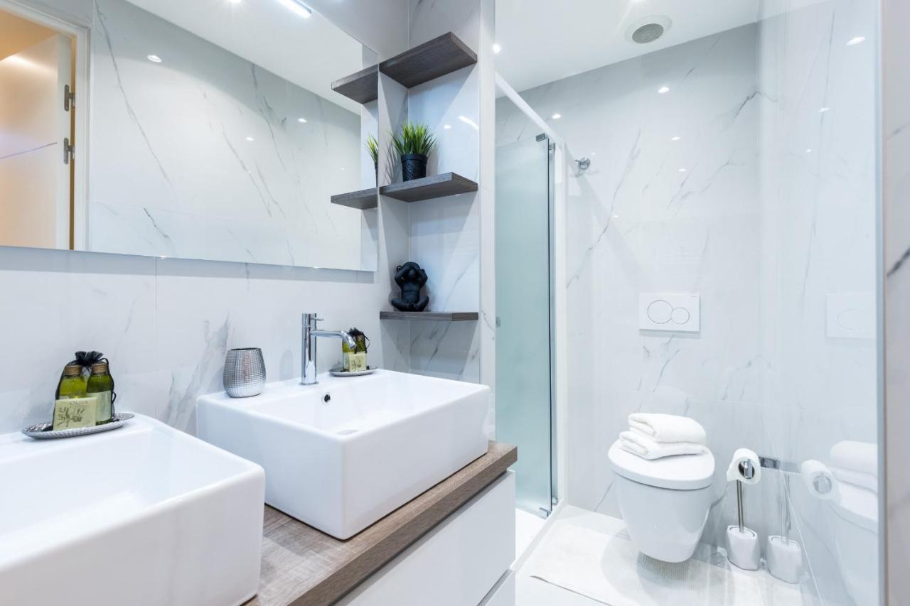 Luxury 3 Bdr Garden&parking - Angels' Garden Apartment